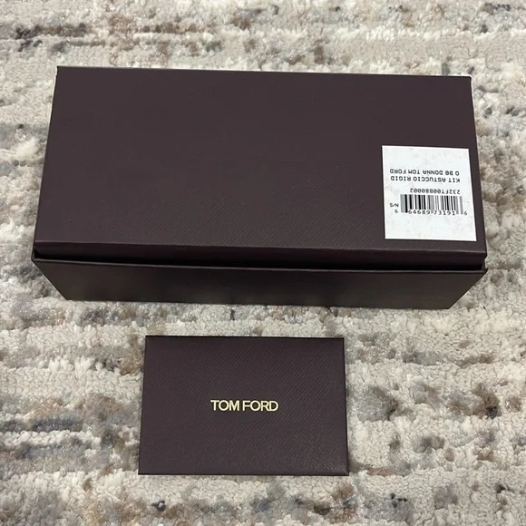 Tom Ford glasses box - Picture 4 of 6